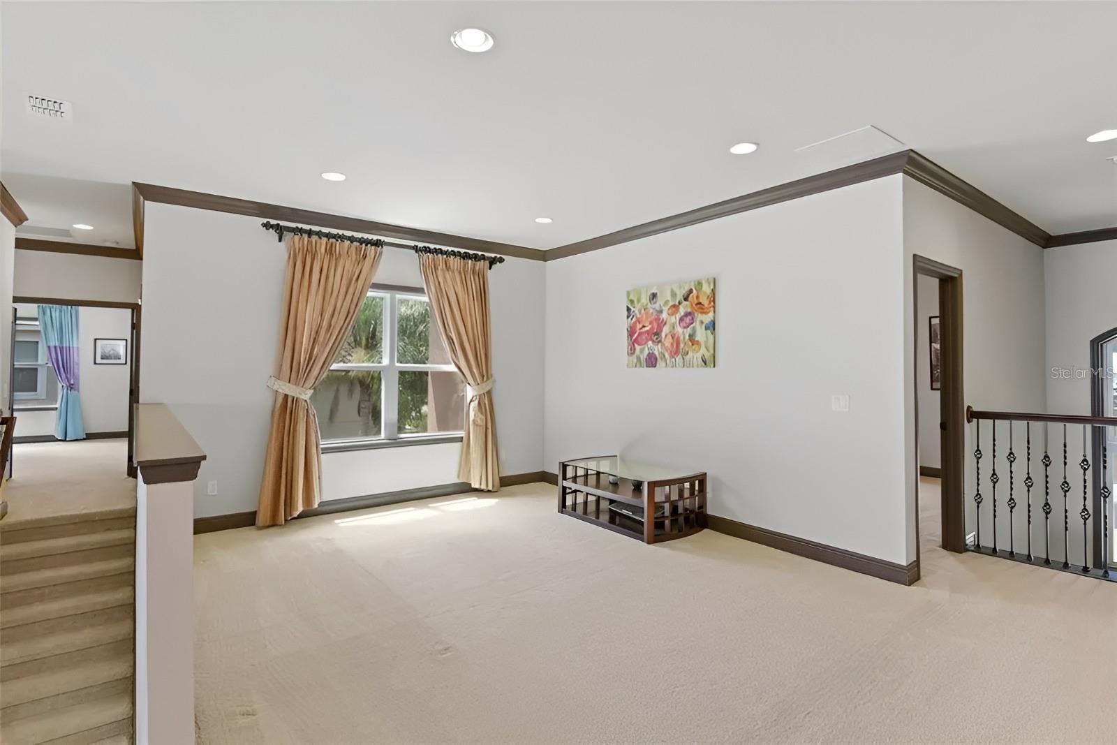 WEST LAKE HANCOCK ESTATES - Residential