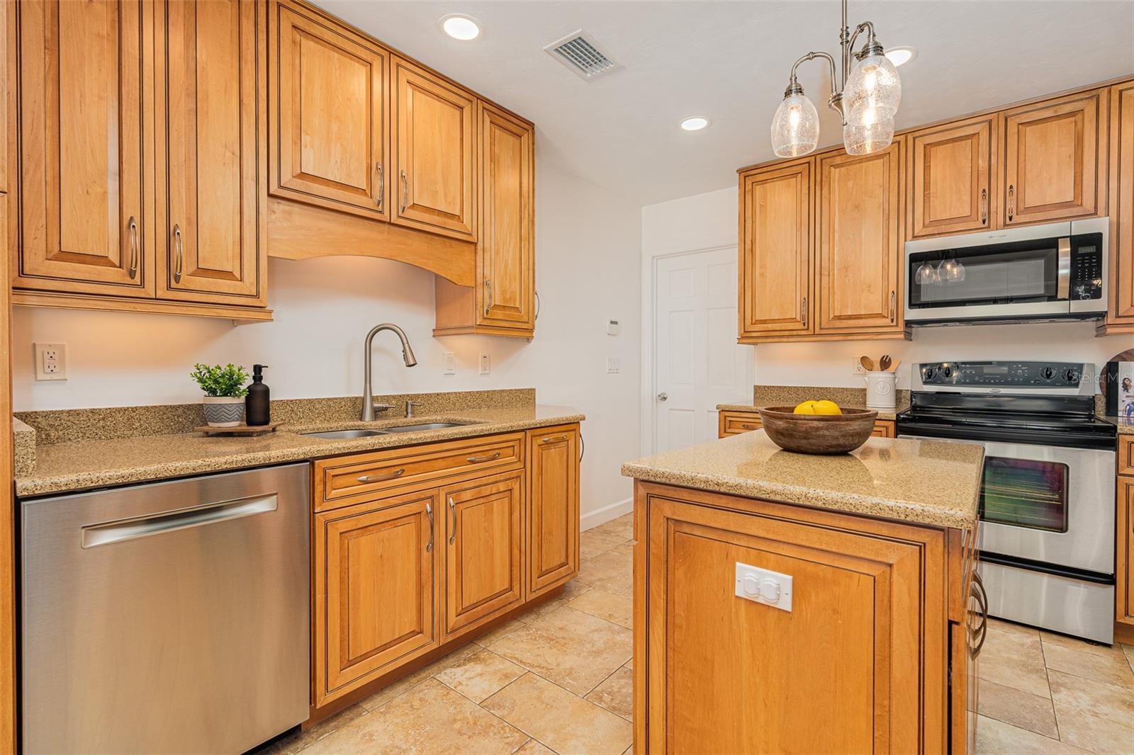 HAMMOCK TRACE UNIT 2 - Residential