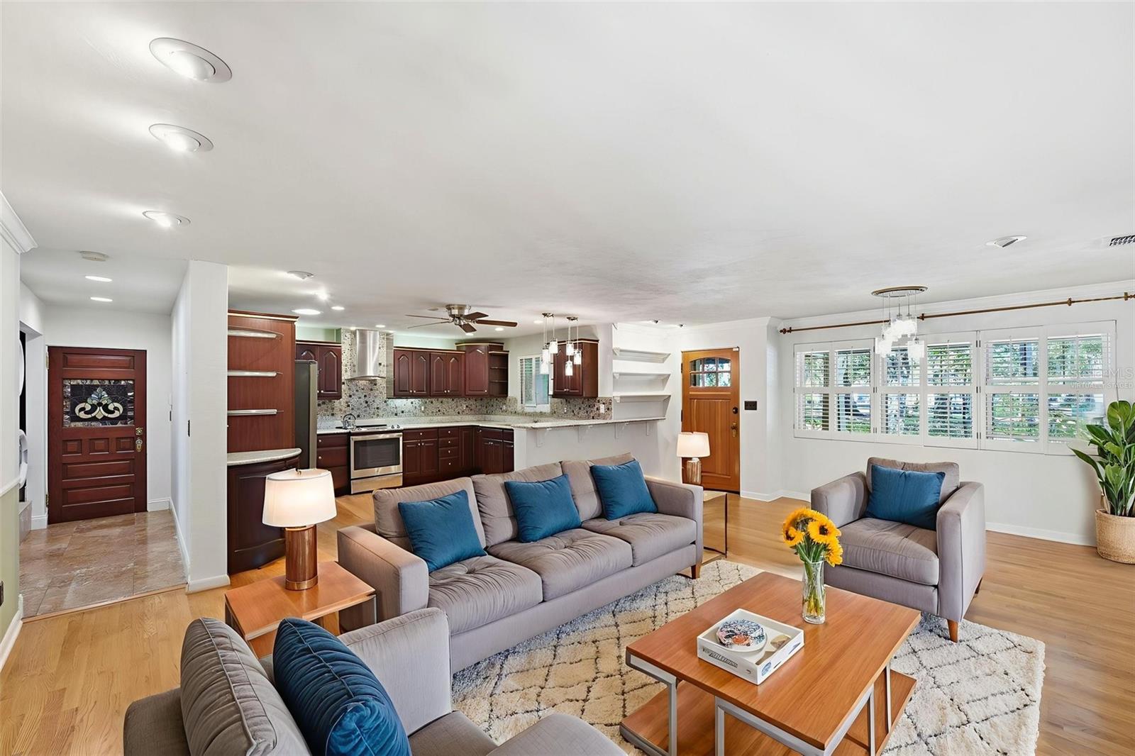 MORELAND HILLS - Residential