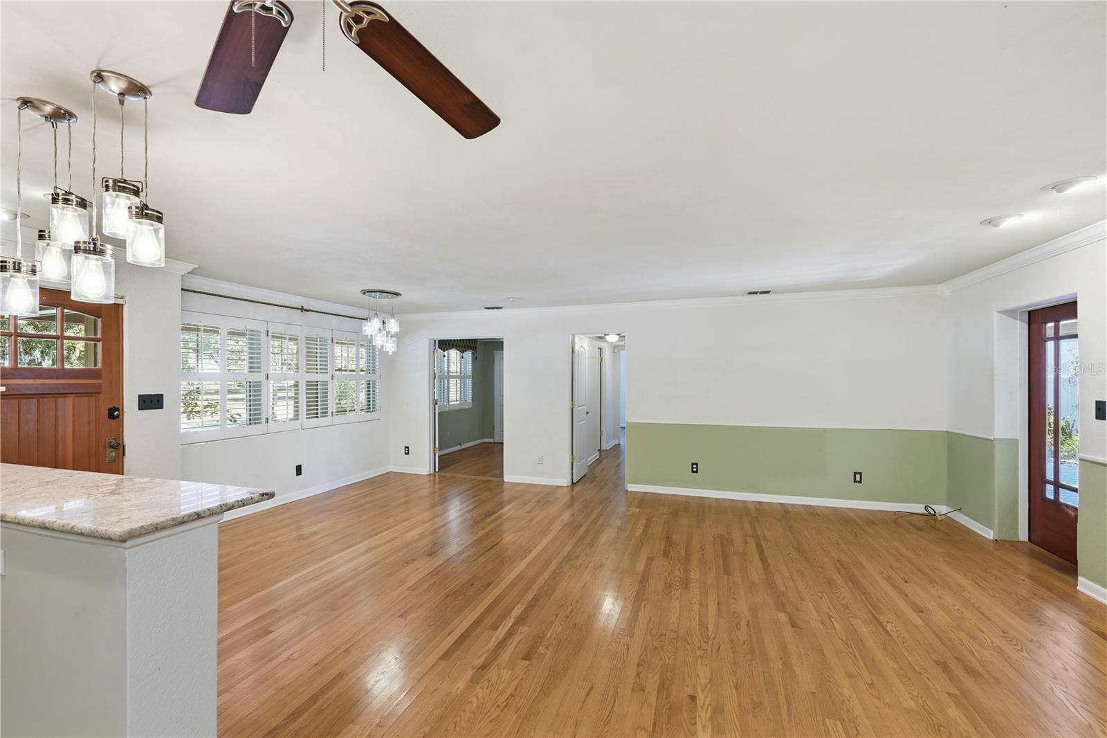 MORELAND HILLS - Residential