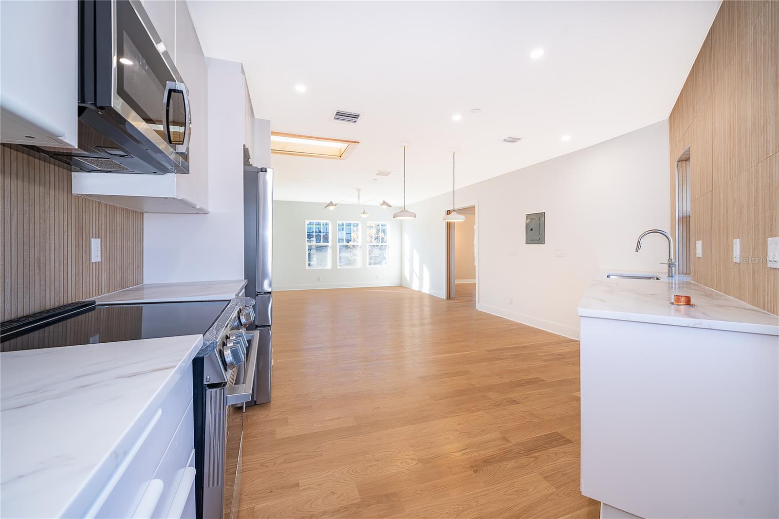 WINTER PARK REP BLK 75 - Residential Lease