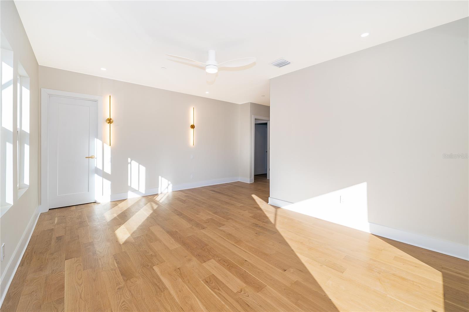 WINTER PARK REP BLK 75 - Residential Lease