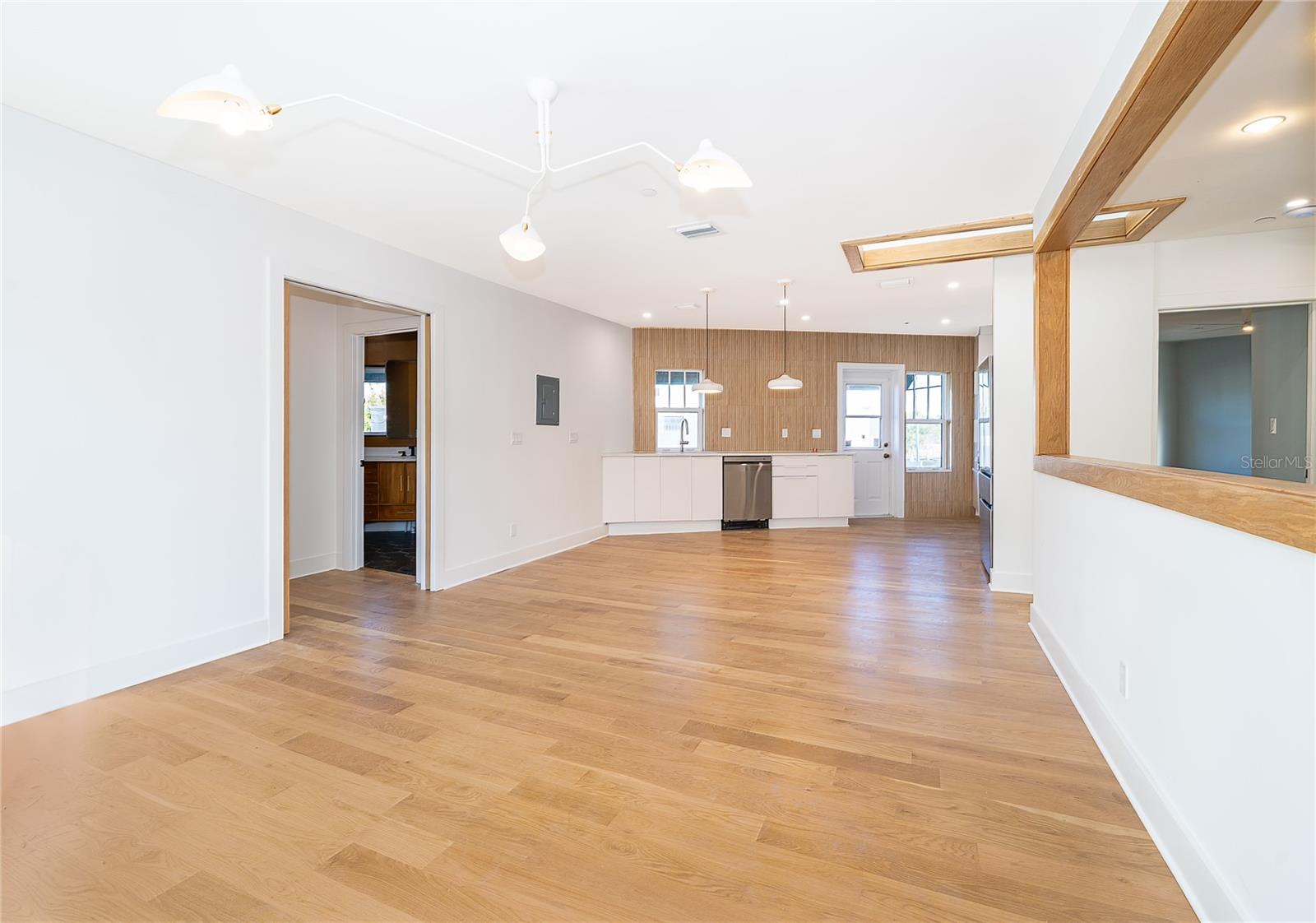 WINTER PARK REP BLK 75 - Residential Lease