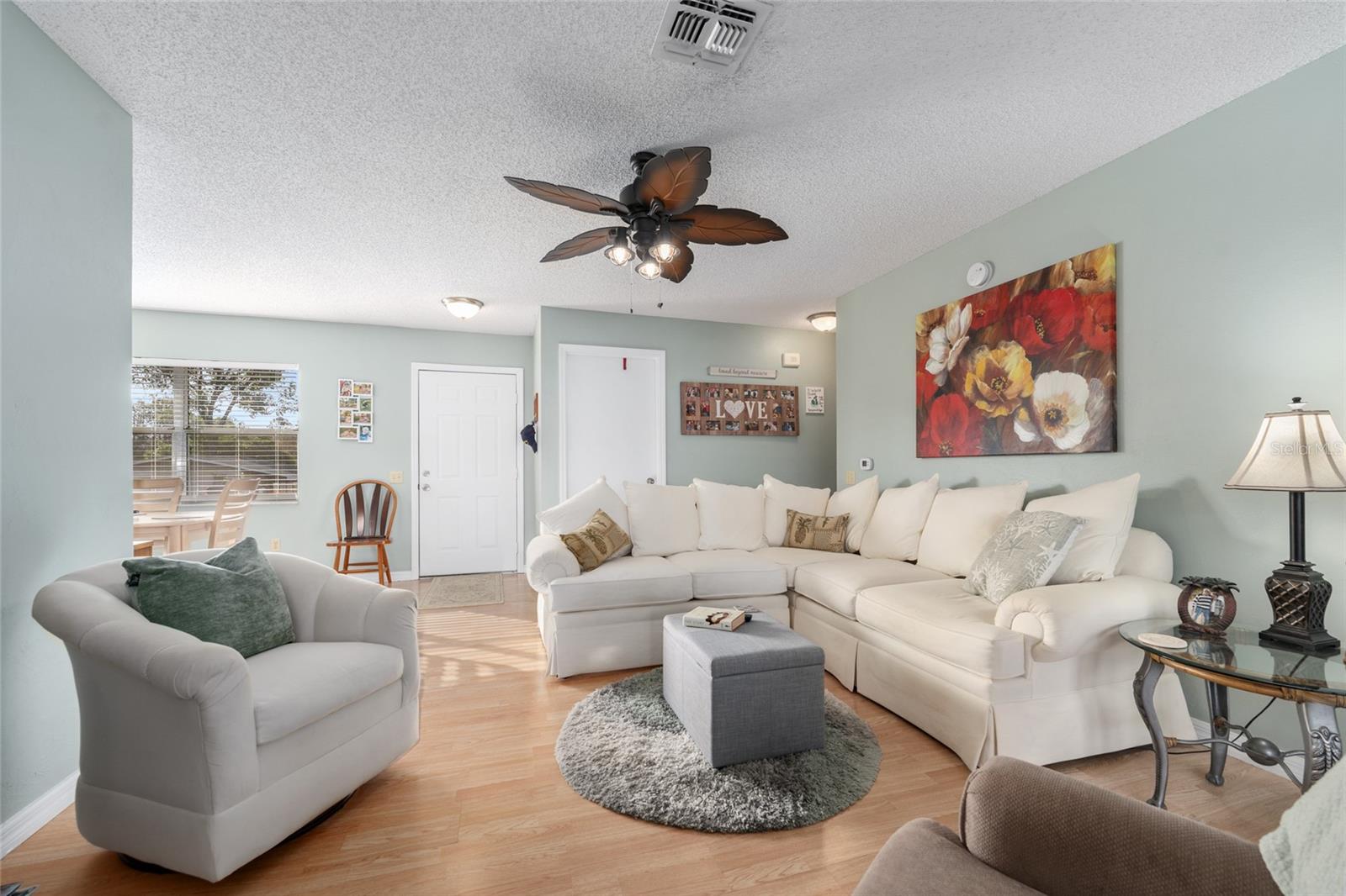 RAINBOW LAKES ESTATE - Residential