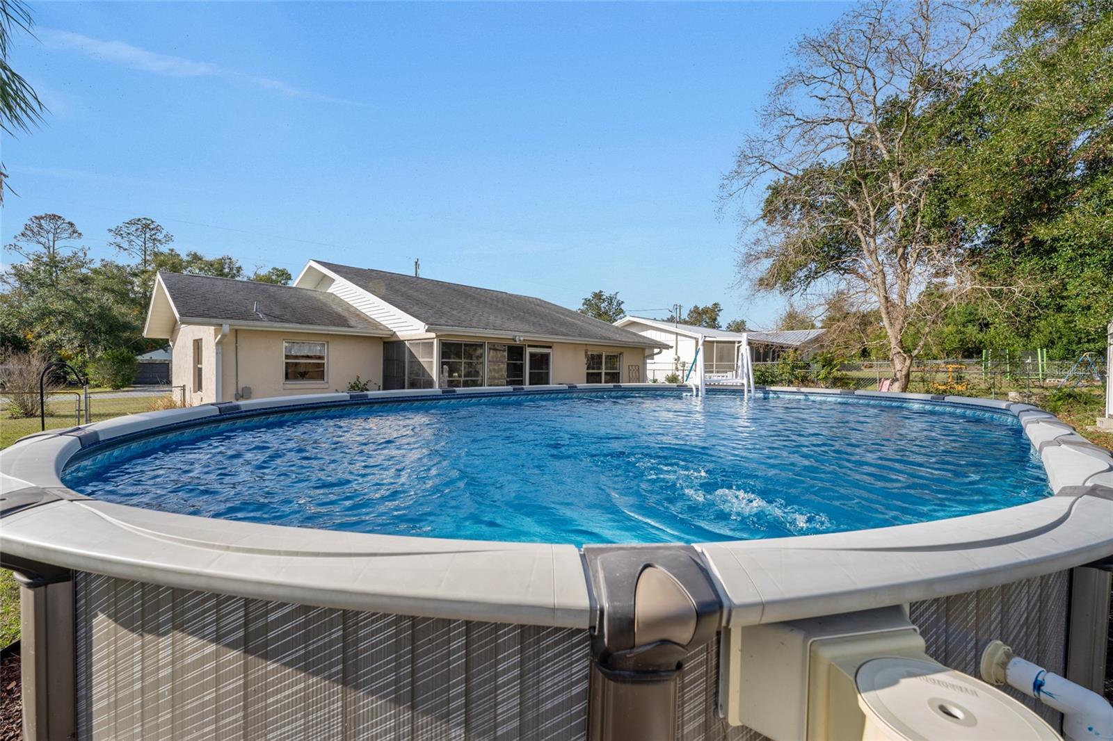 RAINBOW LAKES ESTATE - Residential