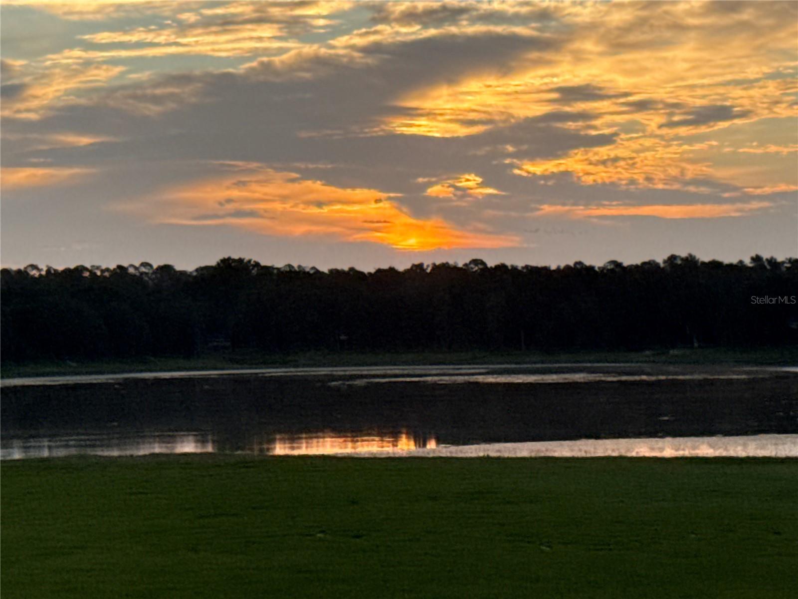 RAINBOW LAKES ESTATE - Residential