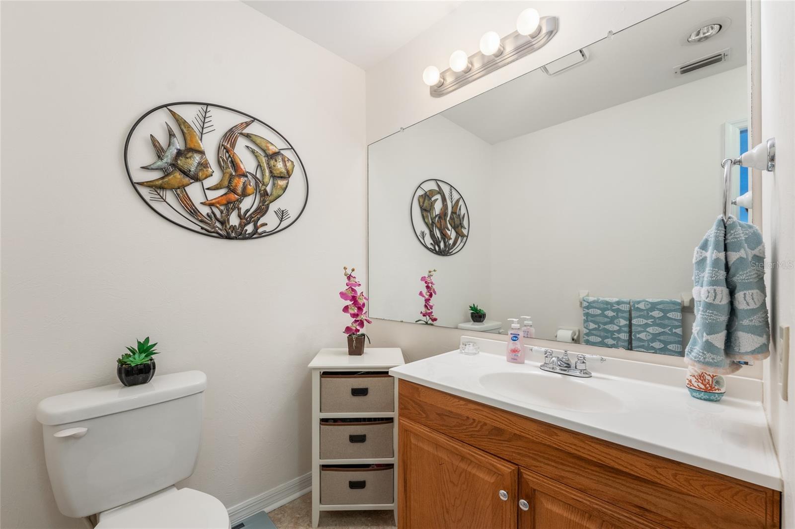 RAINBOW LAKES ESTATE - Residential