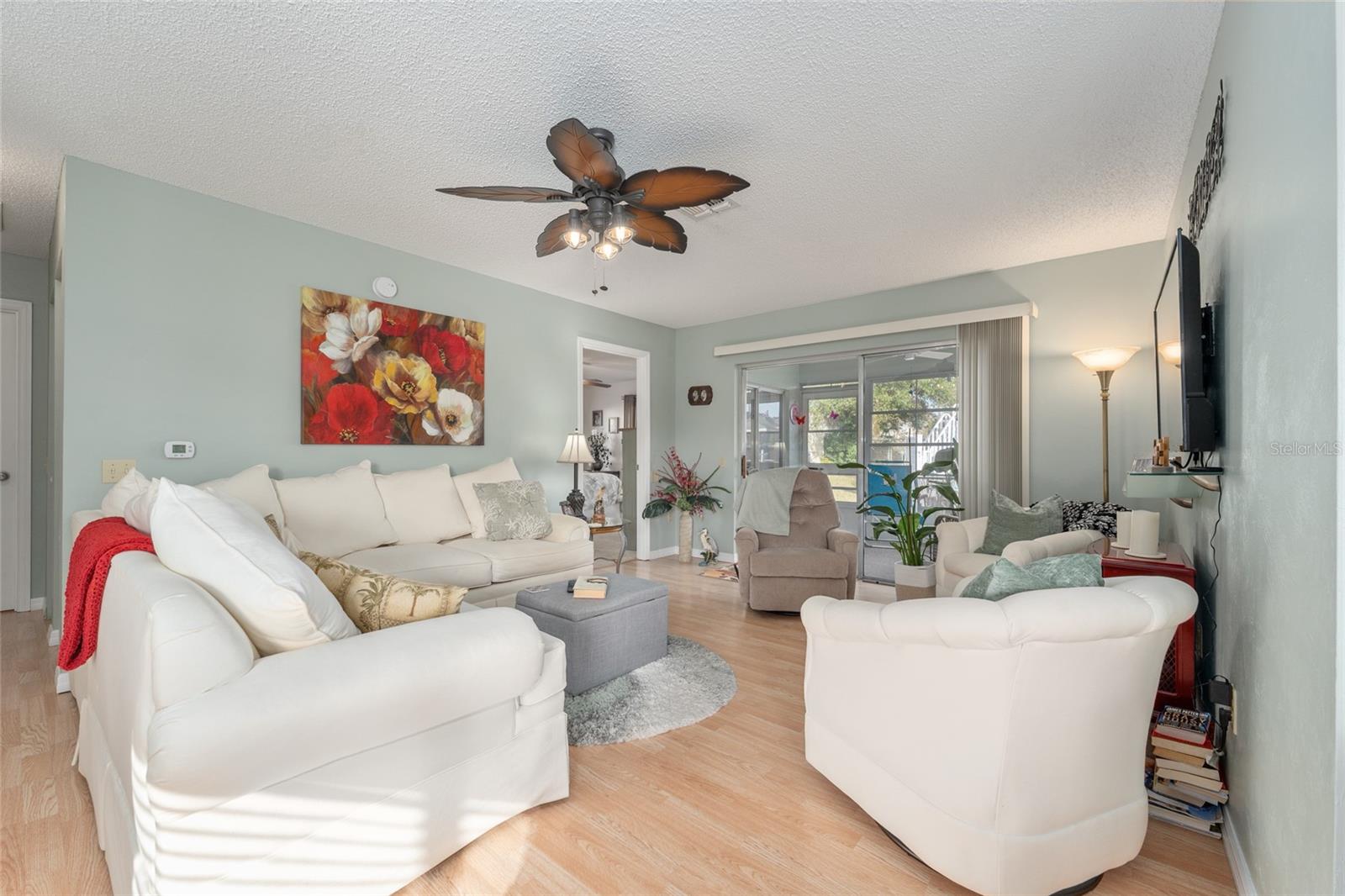 RAINBOW LAKES ESTATE - Residential