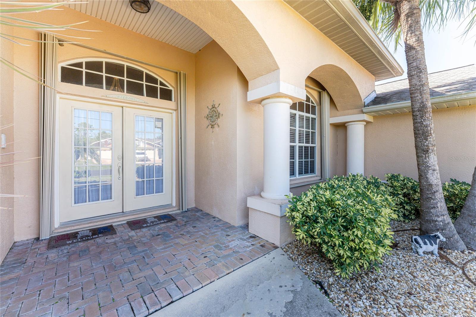 20 LONG MEADOW PLACE