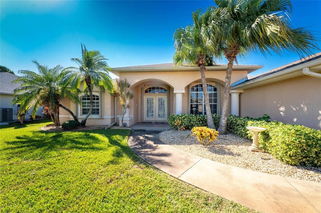 Photo of 20 Long Meadow Place, Rotonda West, FL 33947 (MLS # D6144313)