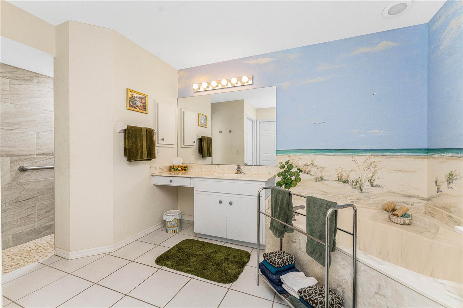 ROTONDA WEST LONG MEADOW - Residential