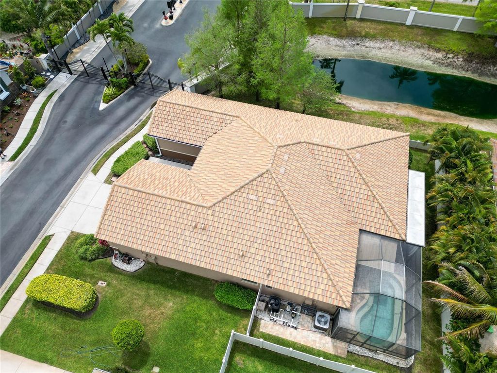 Photo of 10804 Boca Club Court, Seminole, FL 33772 (MLS # J1001502)
