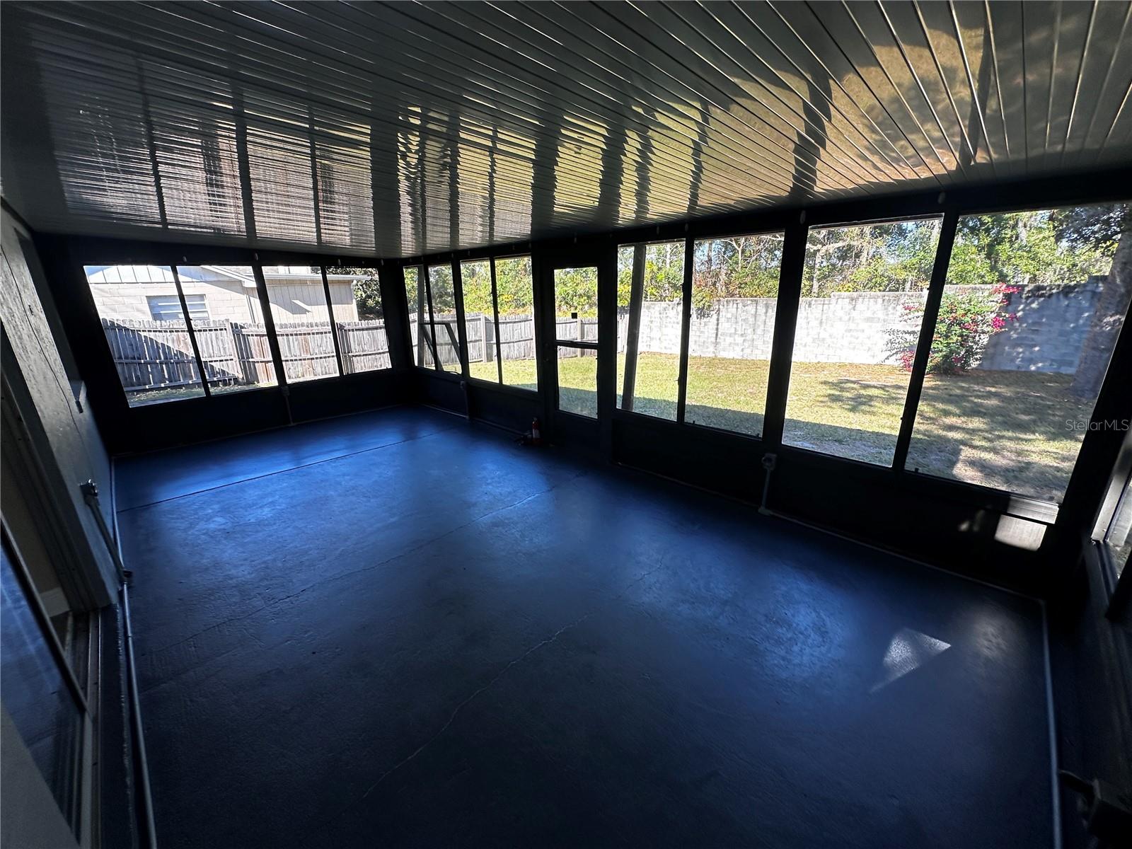 BEL AIRE HILLS UNIT 3 - Residential Lease