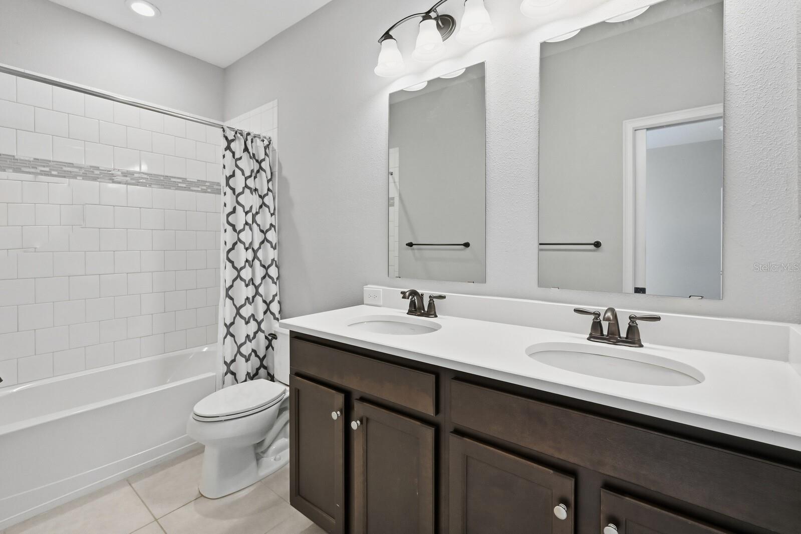 OAKLEAF HAMMOCK PH V - Residential