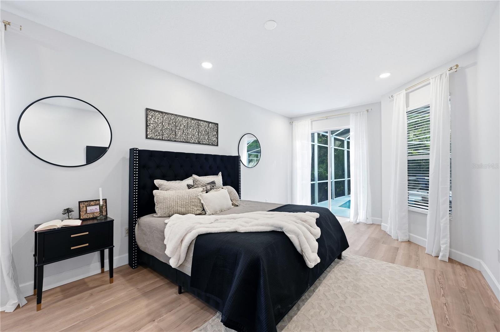 EAST LAKE WOODLANDS WORTHINGTON - Residential