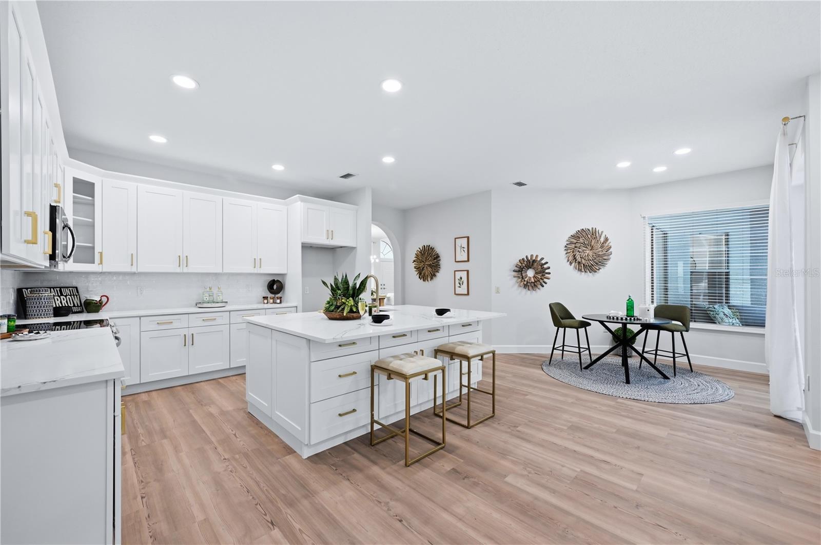 EAST LAKE WOODLANDS WORTHINGTON - Residential