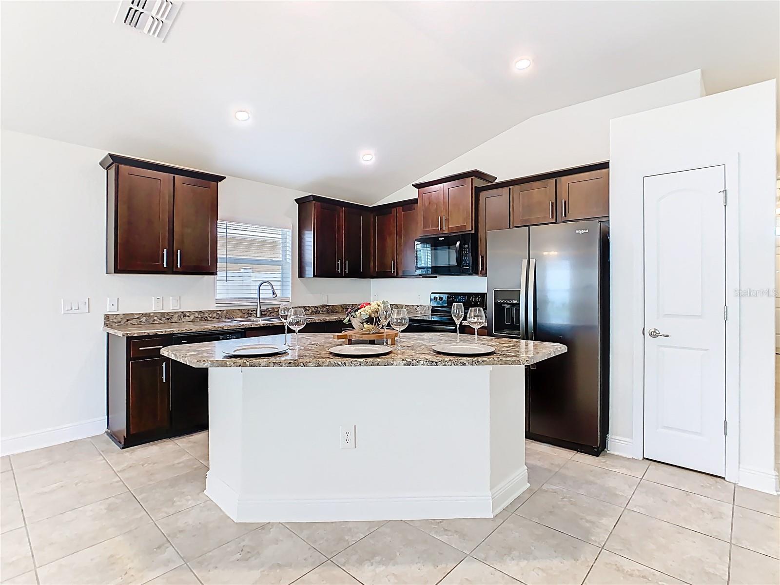 NORTHRIDGE ESTATES - Residential Lease