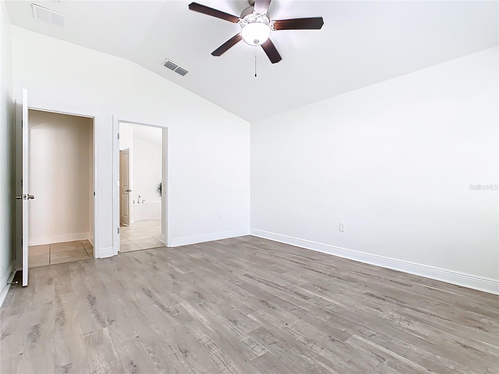 NORTHRIDGE ESTATES - Residential Lease