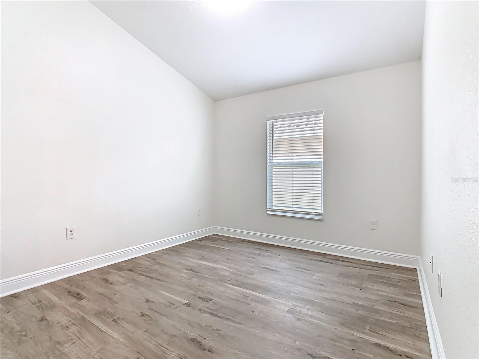 NORTHRIDGE ESTATES - Residential Lease