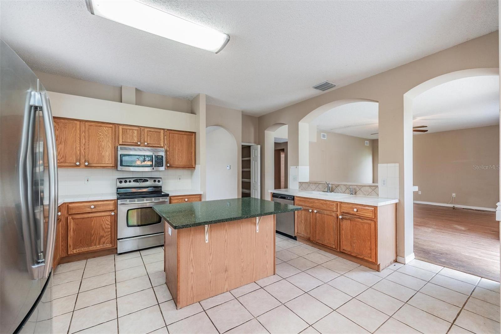 HERITAGE HARBOR - Residential
