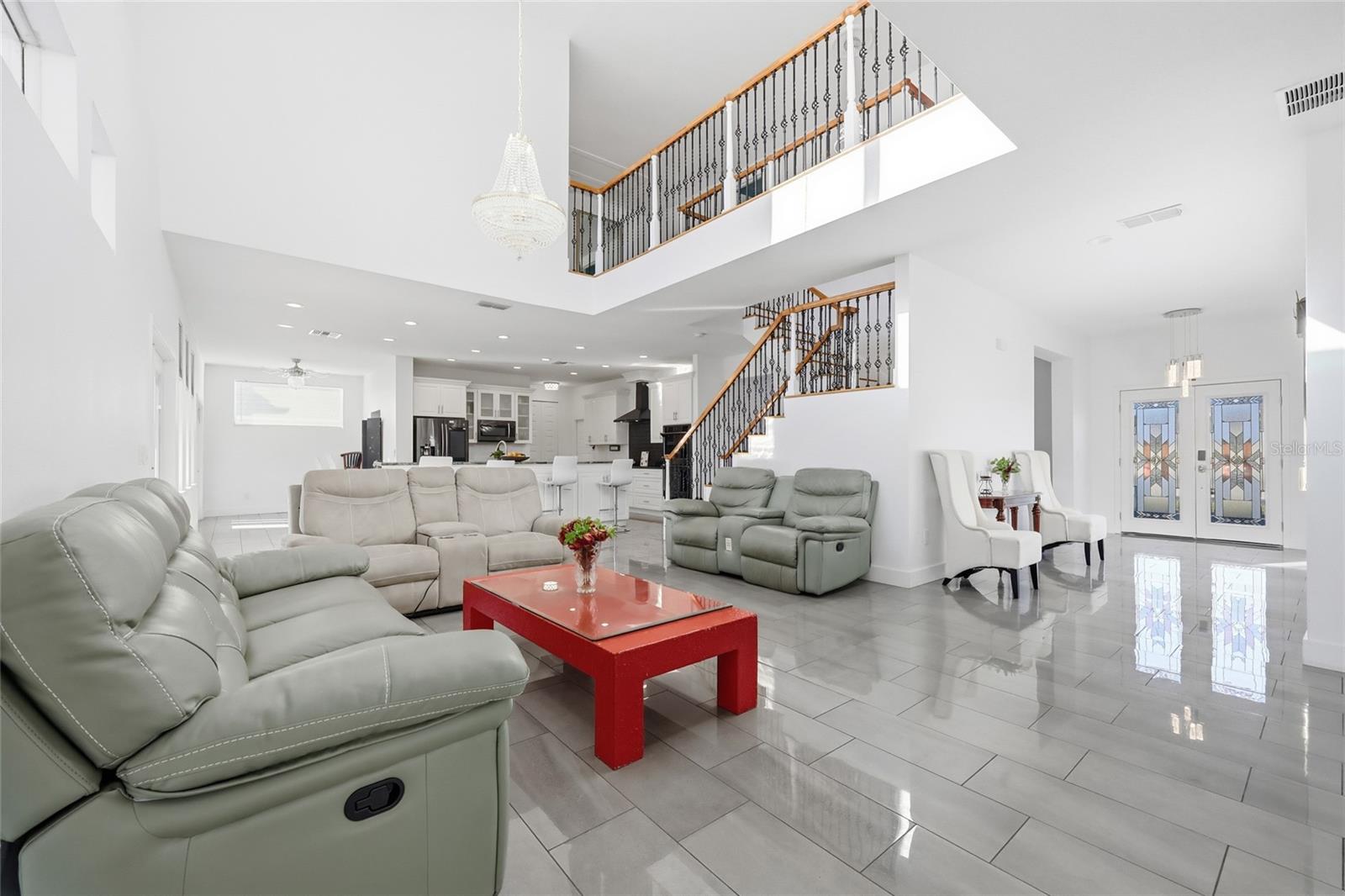 BENTLEY COVE - Residential