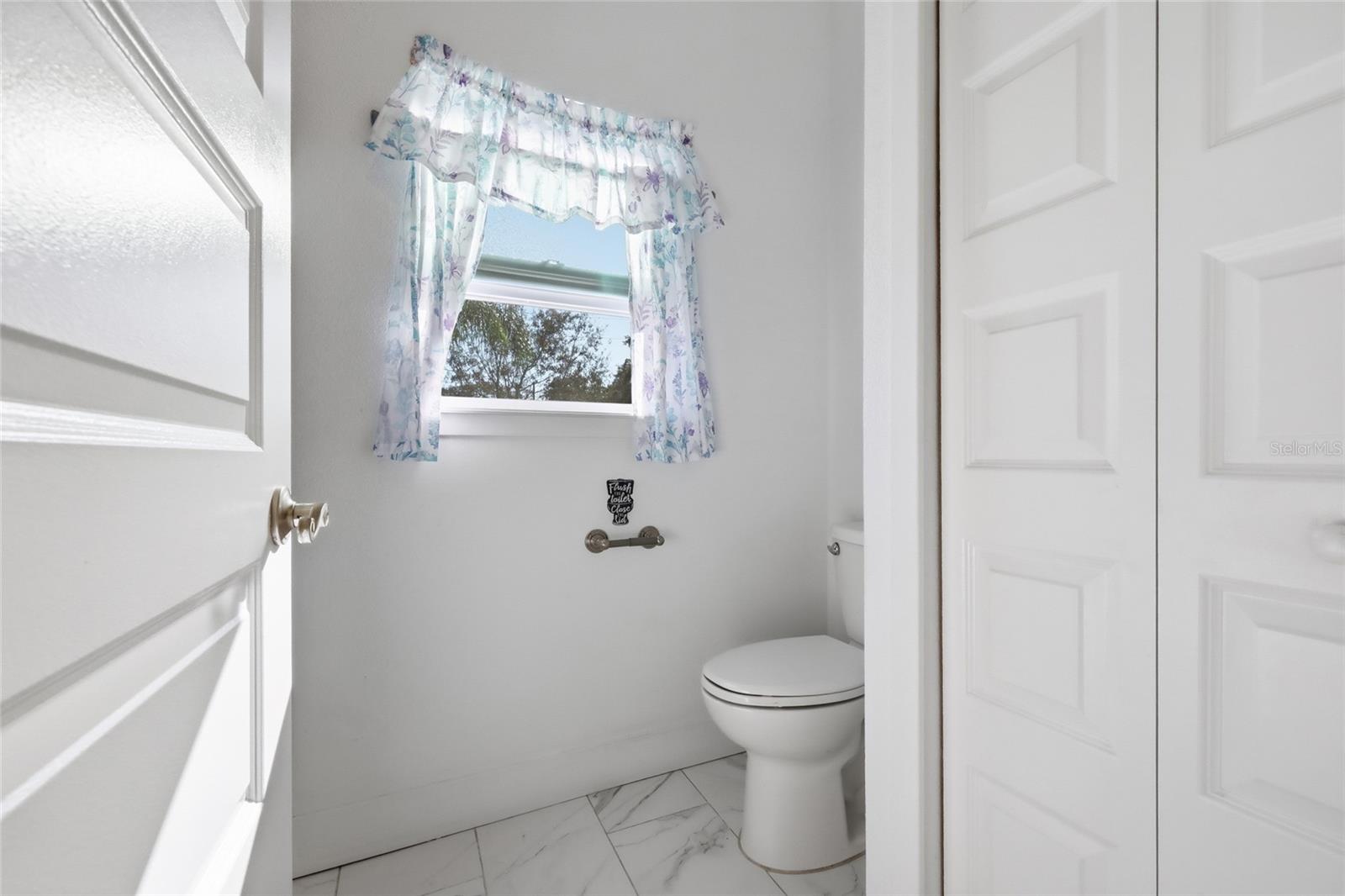 BENTLEY COVE - Residential