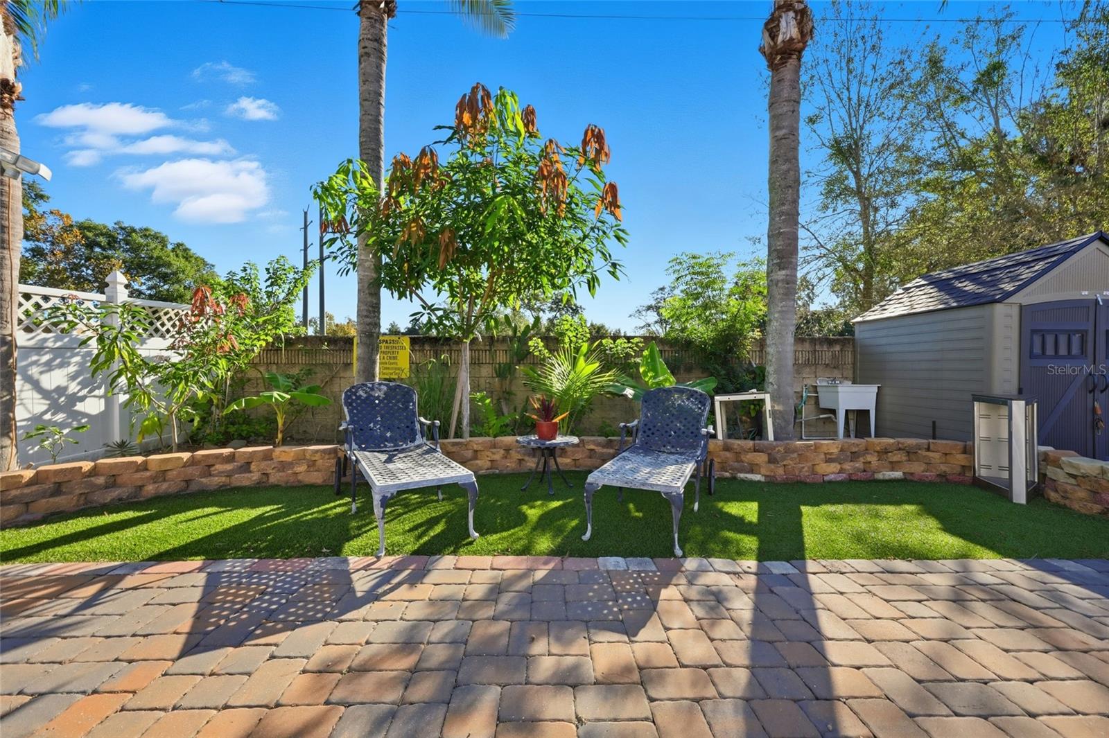 BENTLEY COVE - Residential