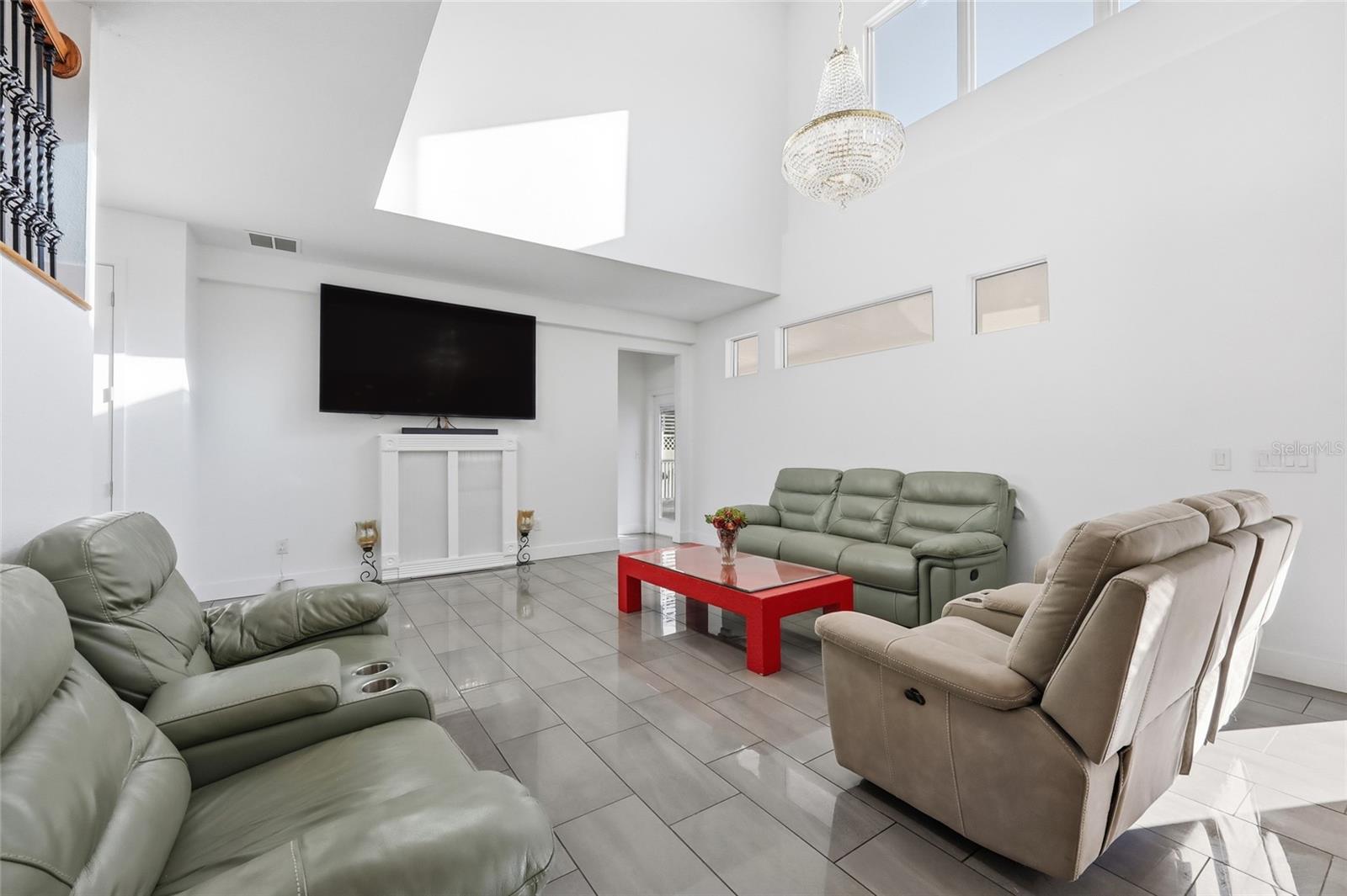 BENTLEY COVE - Residential