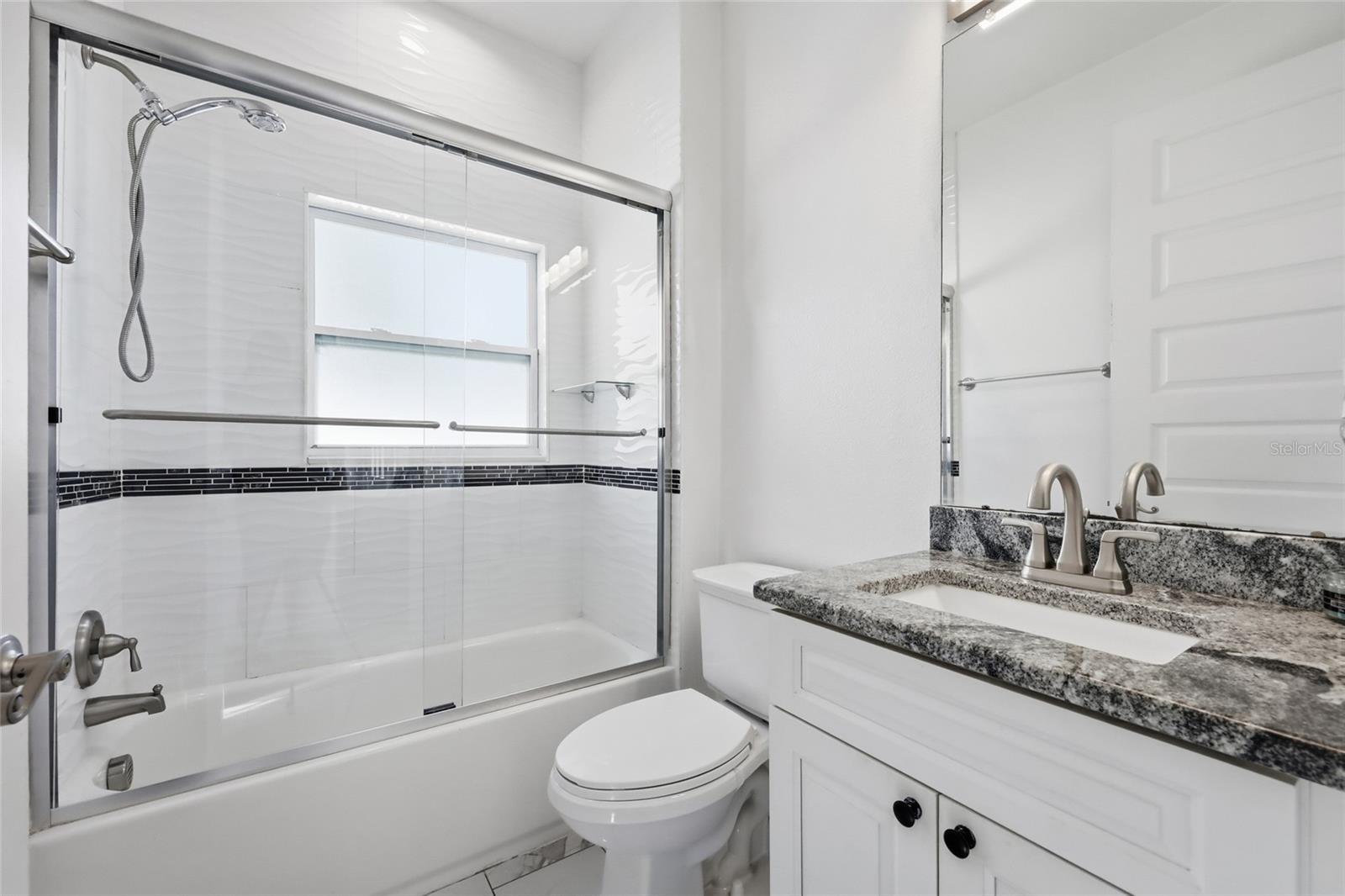 BENTLEY COVE - Residential