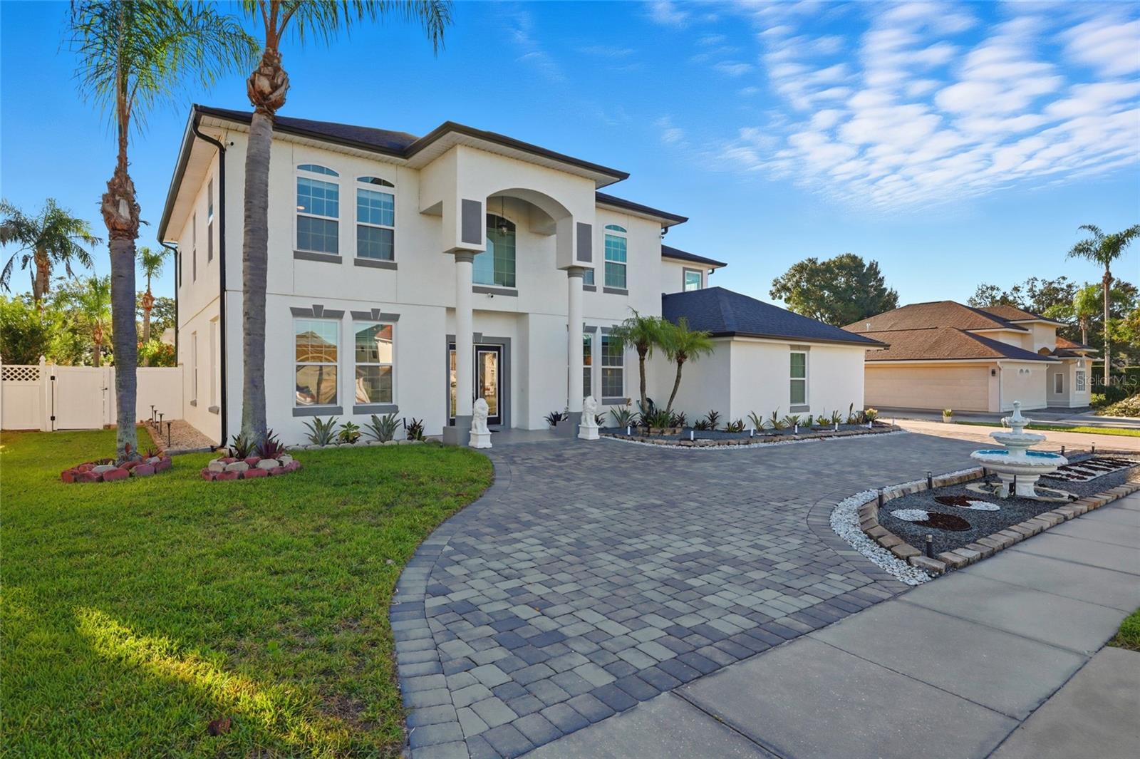 BENTLEY COVE - Residential