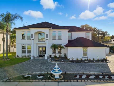 Photo of 352 Radisson Place, Oviedo, FL 32765 (MLS # O6352441)