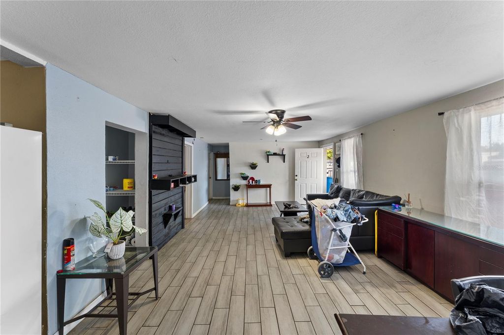 Photo of 5712 15th Street E, Bradenton, FL 34203 (MLS # TB8528038)
