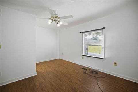 Tiny photo for 4950 SE 112th Street Road, Belleview, FL 34420 (MLS # OM734853)