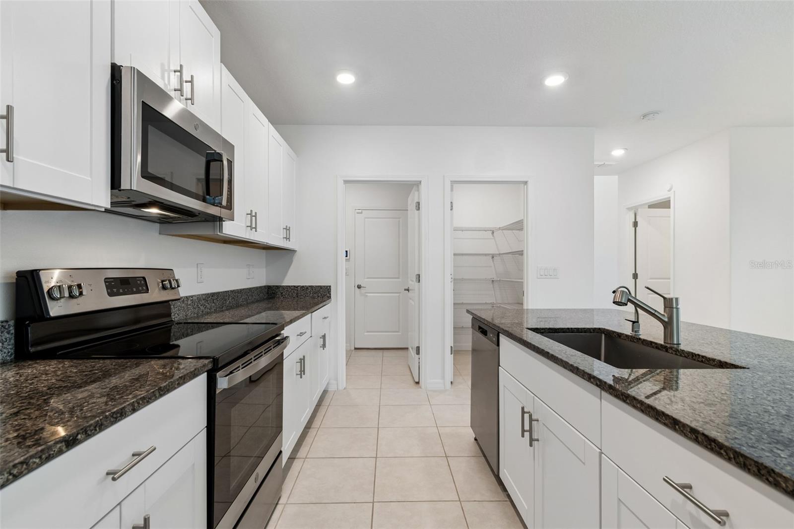 EPPERSON NORTH VILLAGE B - Residential