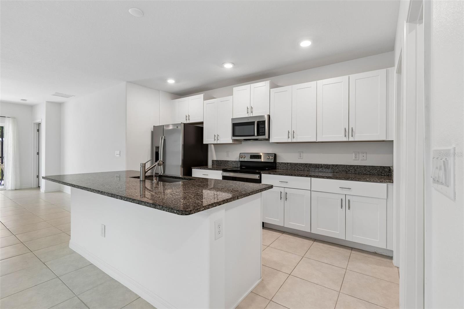 EPPERSON NORTH VILLAGE B - Residential
