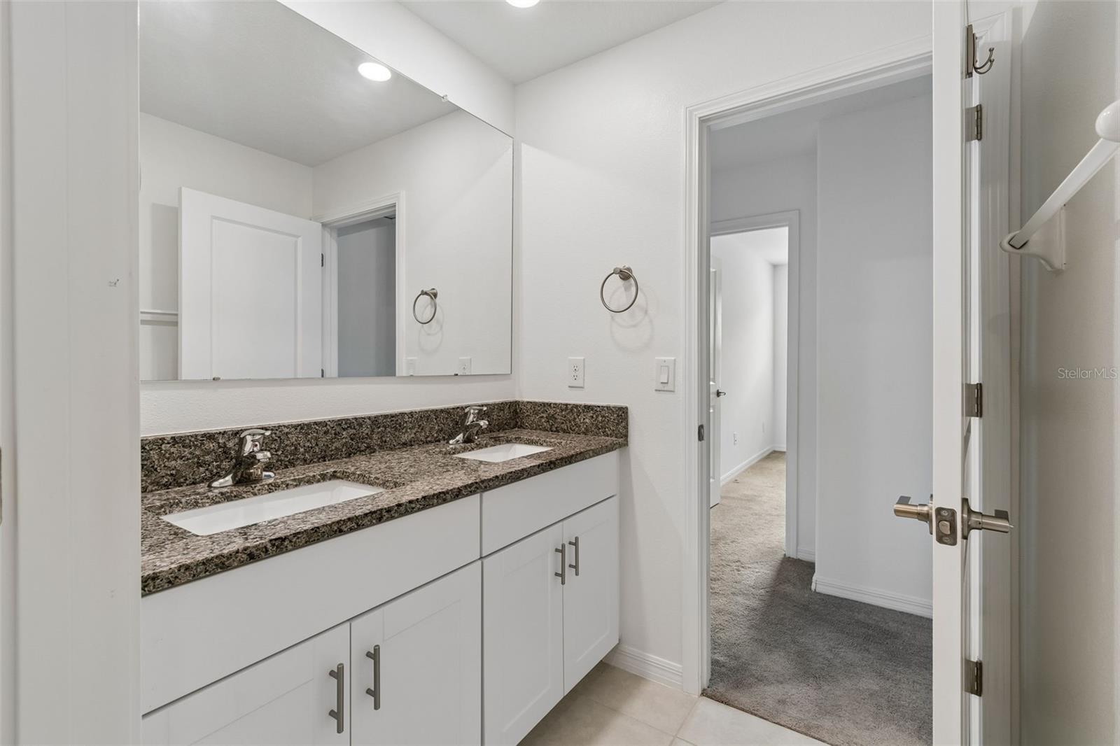 EPPERSON NORTH VILLAGE B - Residential