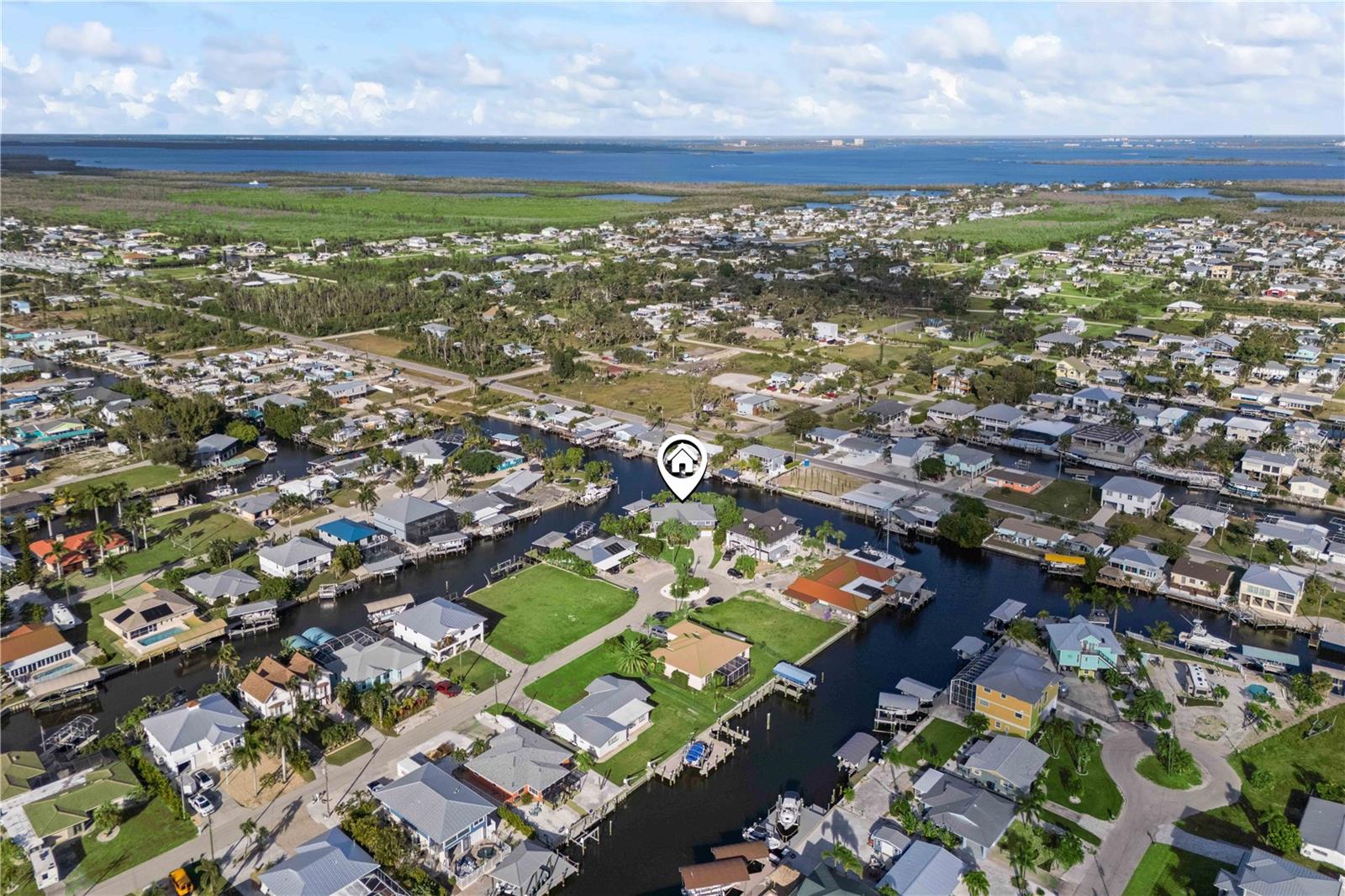 BAYVIEW ACRES BLK B PB 11 PG 101 LOT 9 - Residential