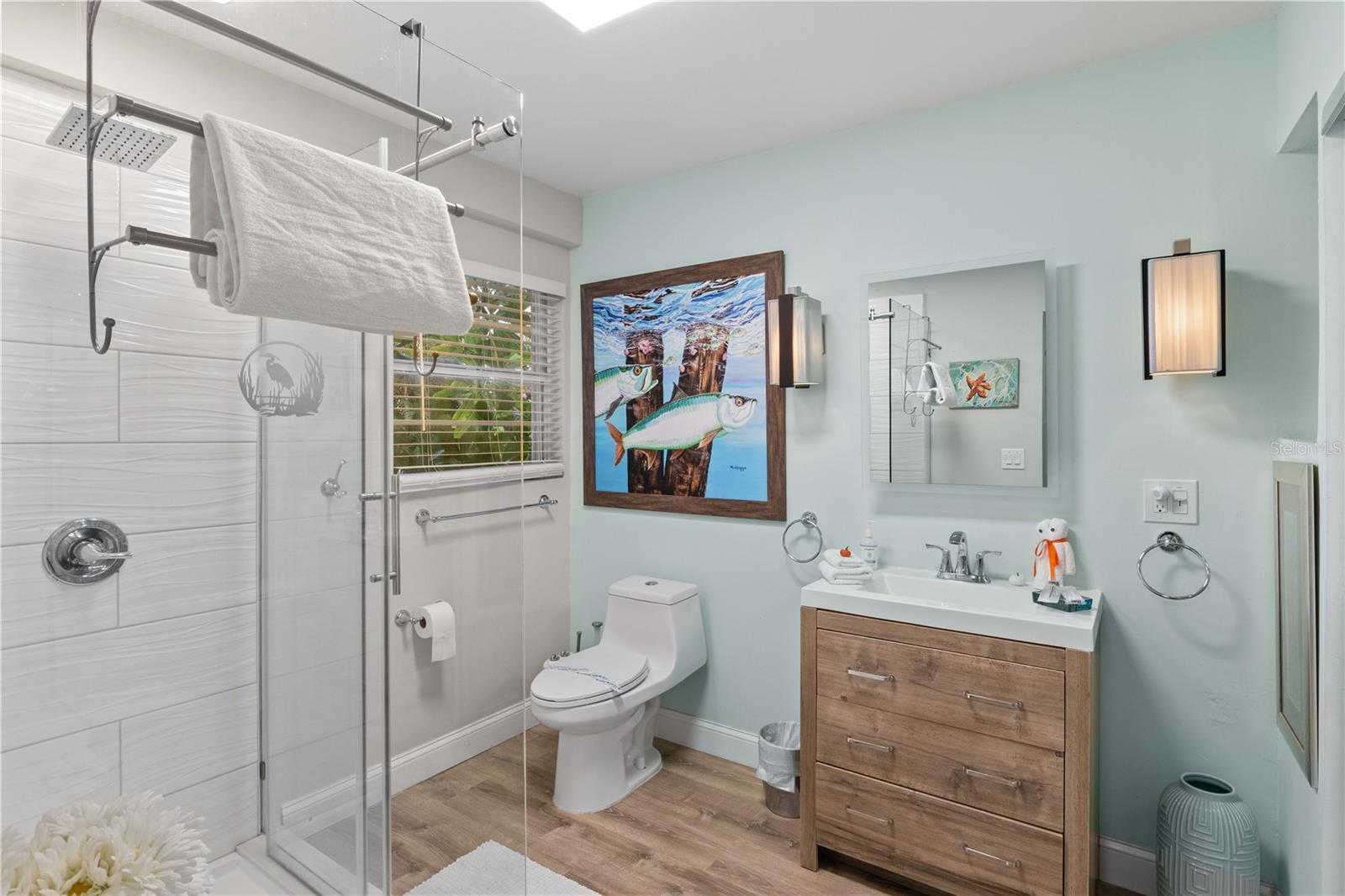 BAYVIEW ACRES BLK B PB 11 PG 101 LOT 9 - Residential