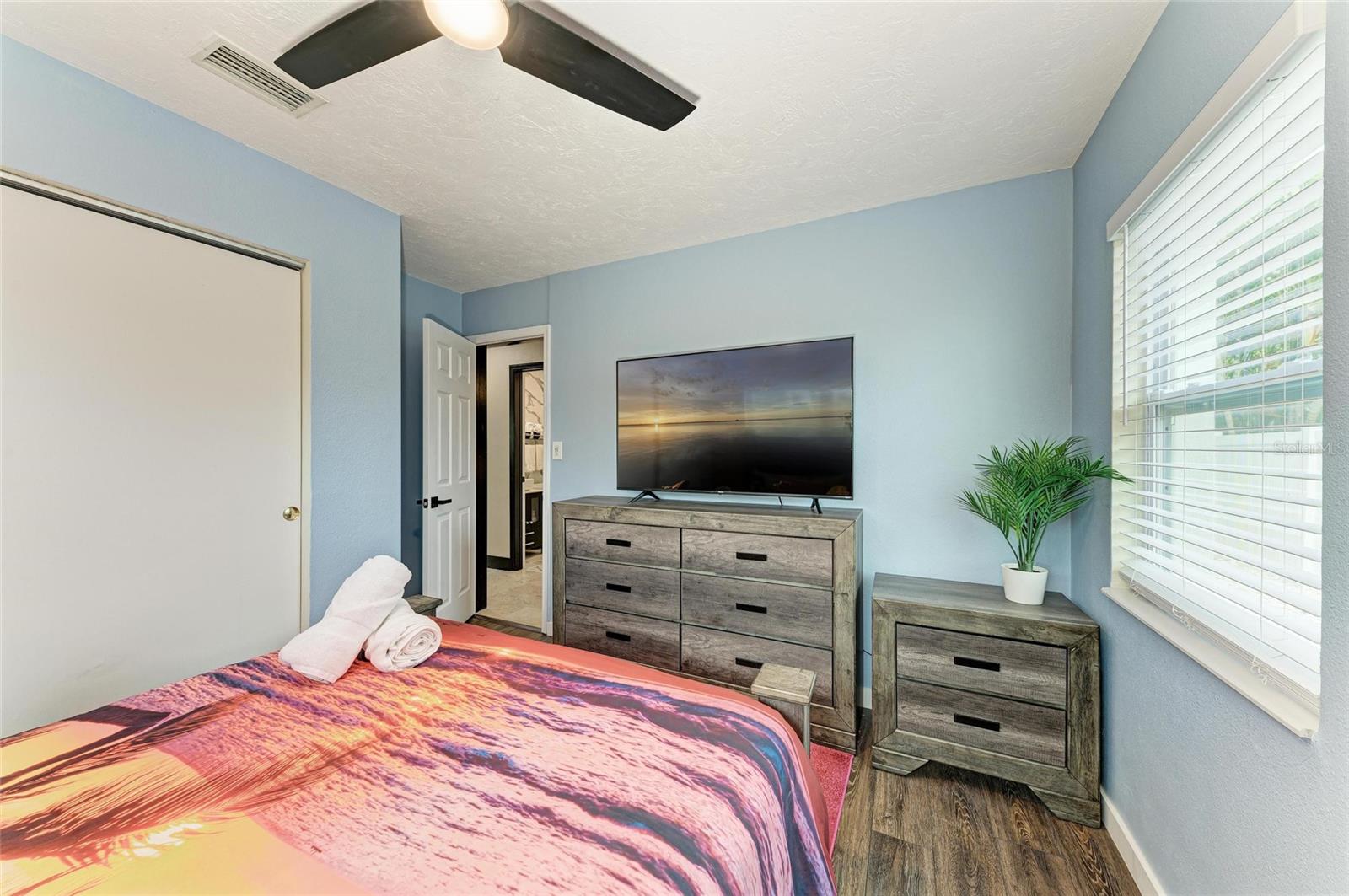 BAYSHORE GARDENS SEC 4 - Residential