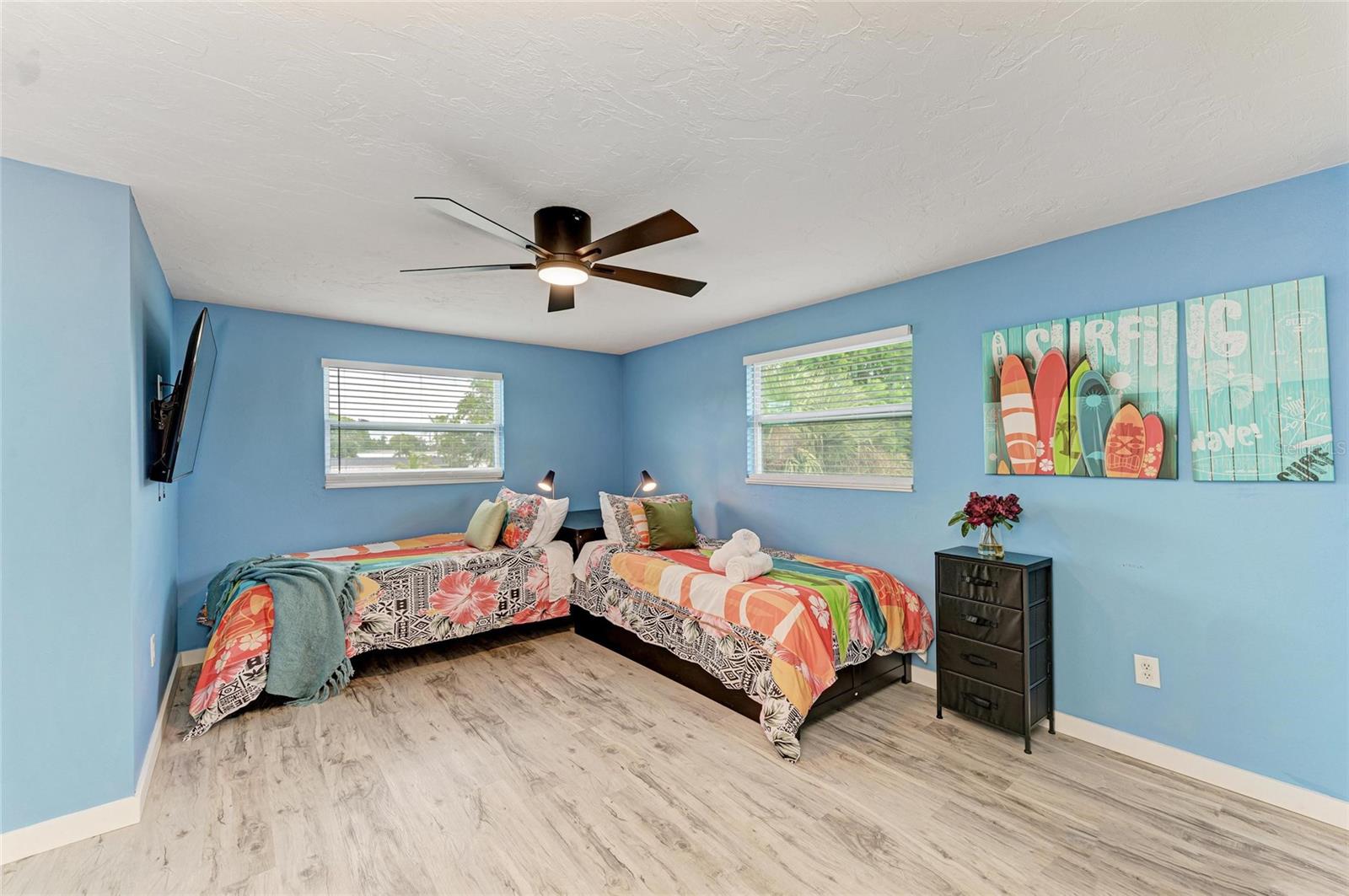 BAYSHORE GARDENS SEC 4 - Residential