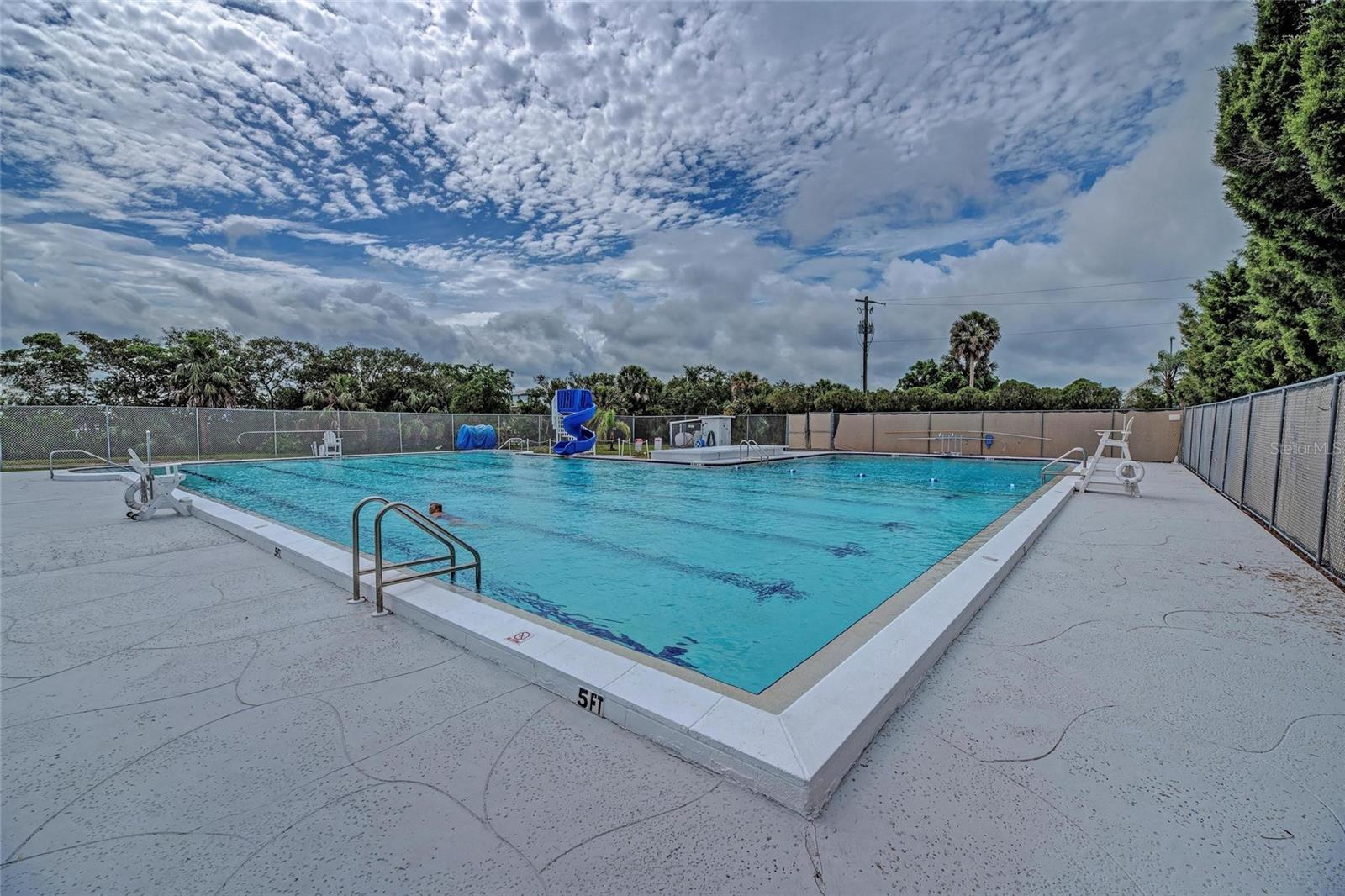 BAYSHORE GARDENS SEC 4 - Residential