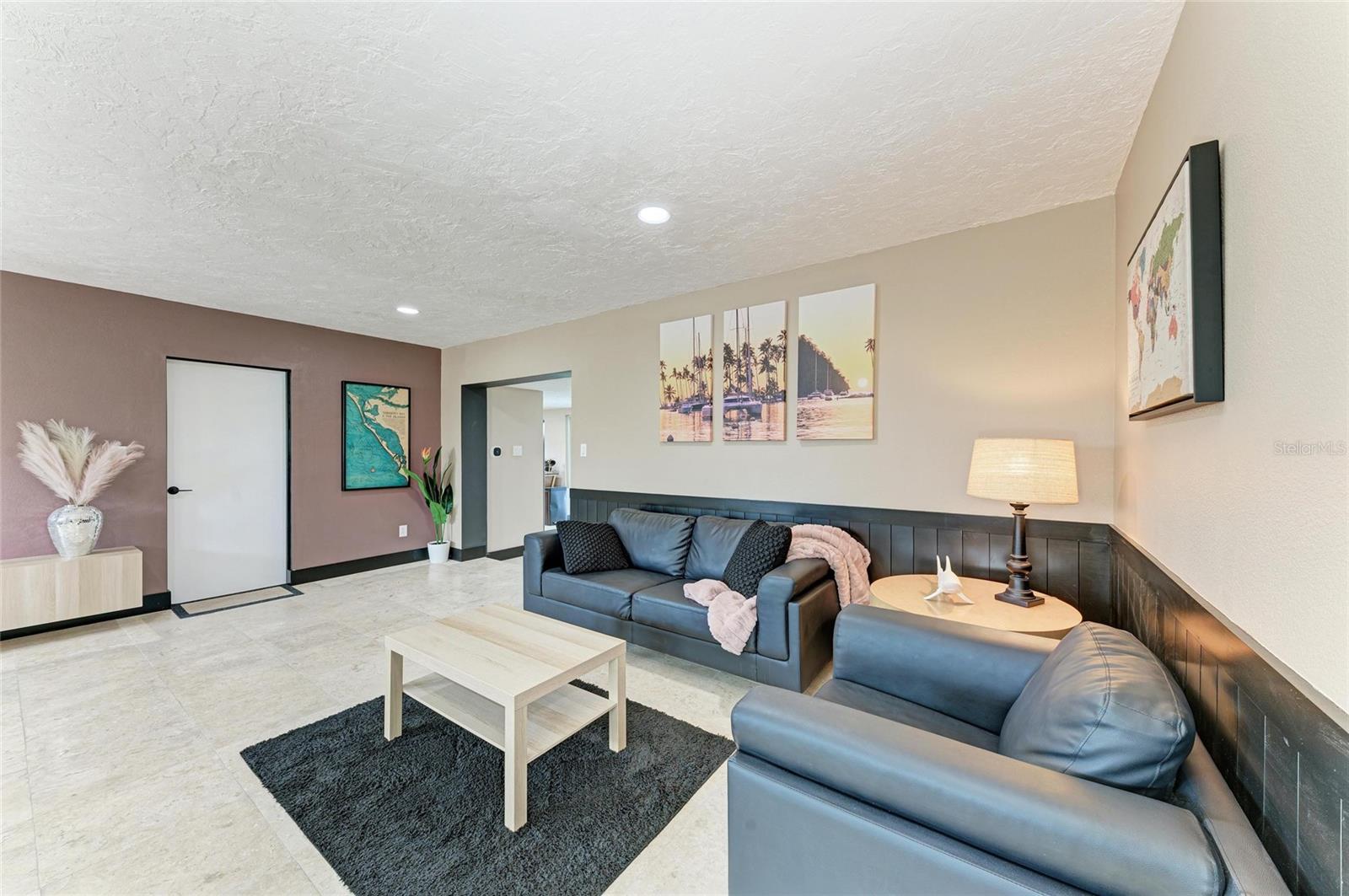 BAYSHORE GARDENS SEC 4 - Residential