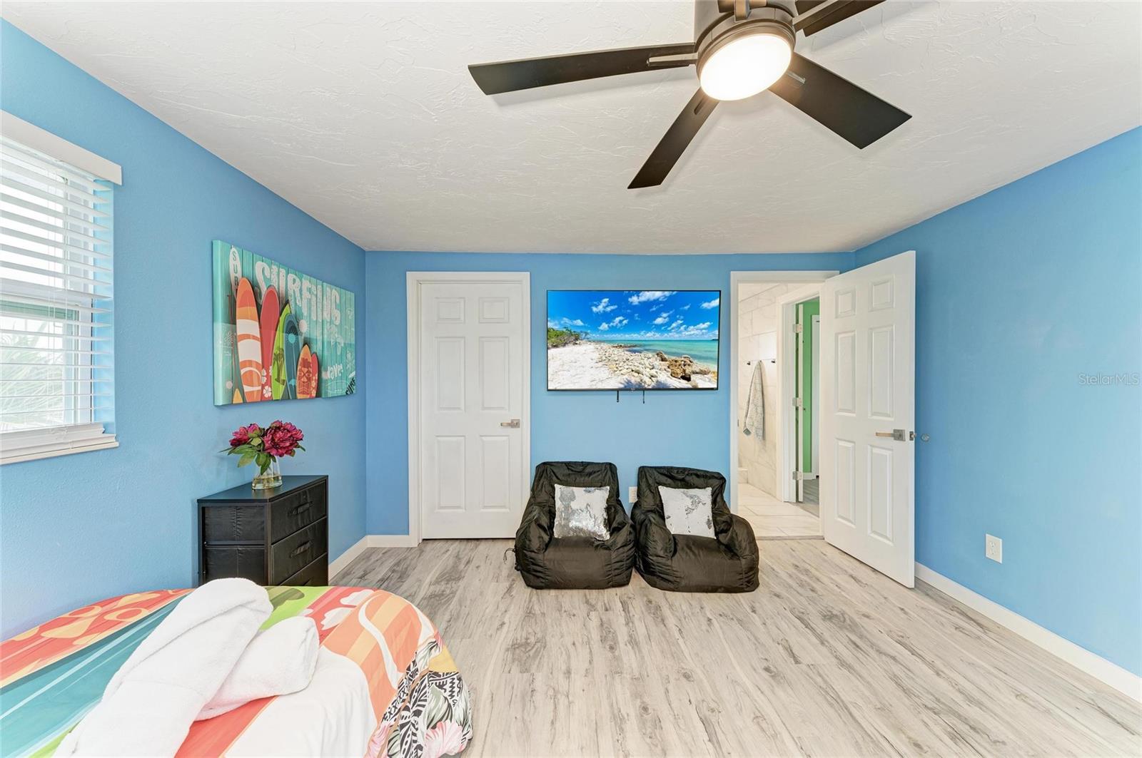 BAYSHORE GARDENS SEC 4 - Residential