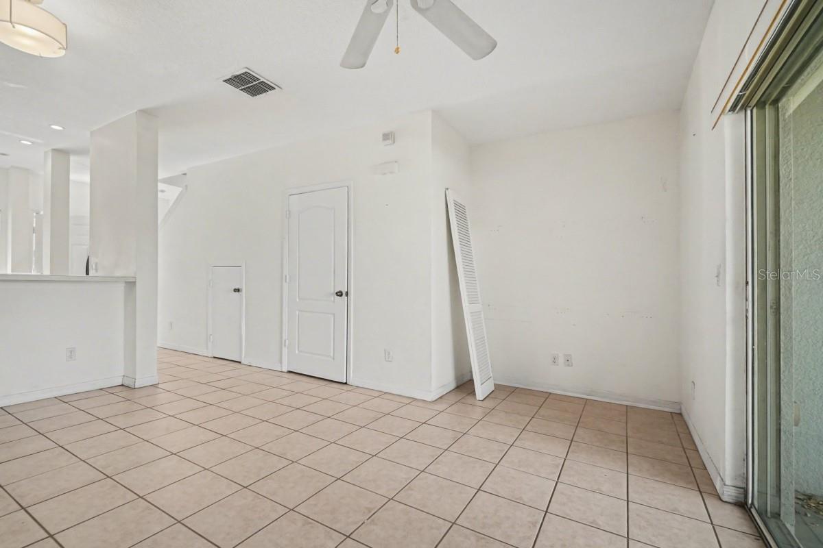 SAVANNAH PINES CONDO PH 1 - Residential