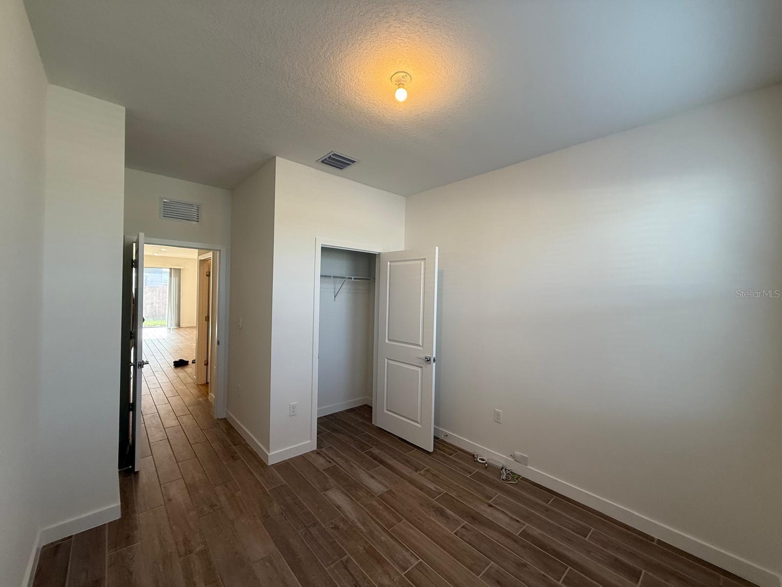 PARKER POINTE SUB - Residential