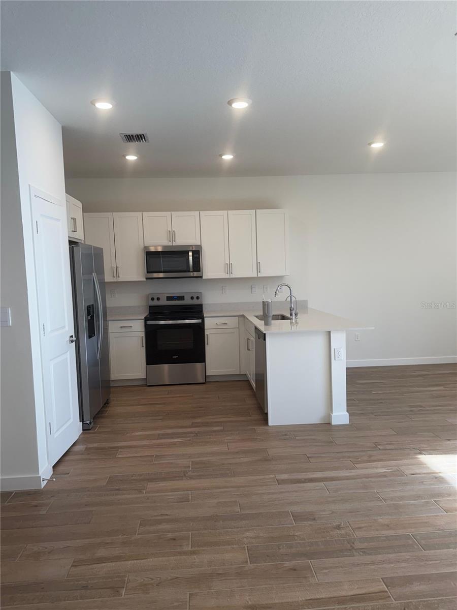 PARKER POINTE SUB - Residential