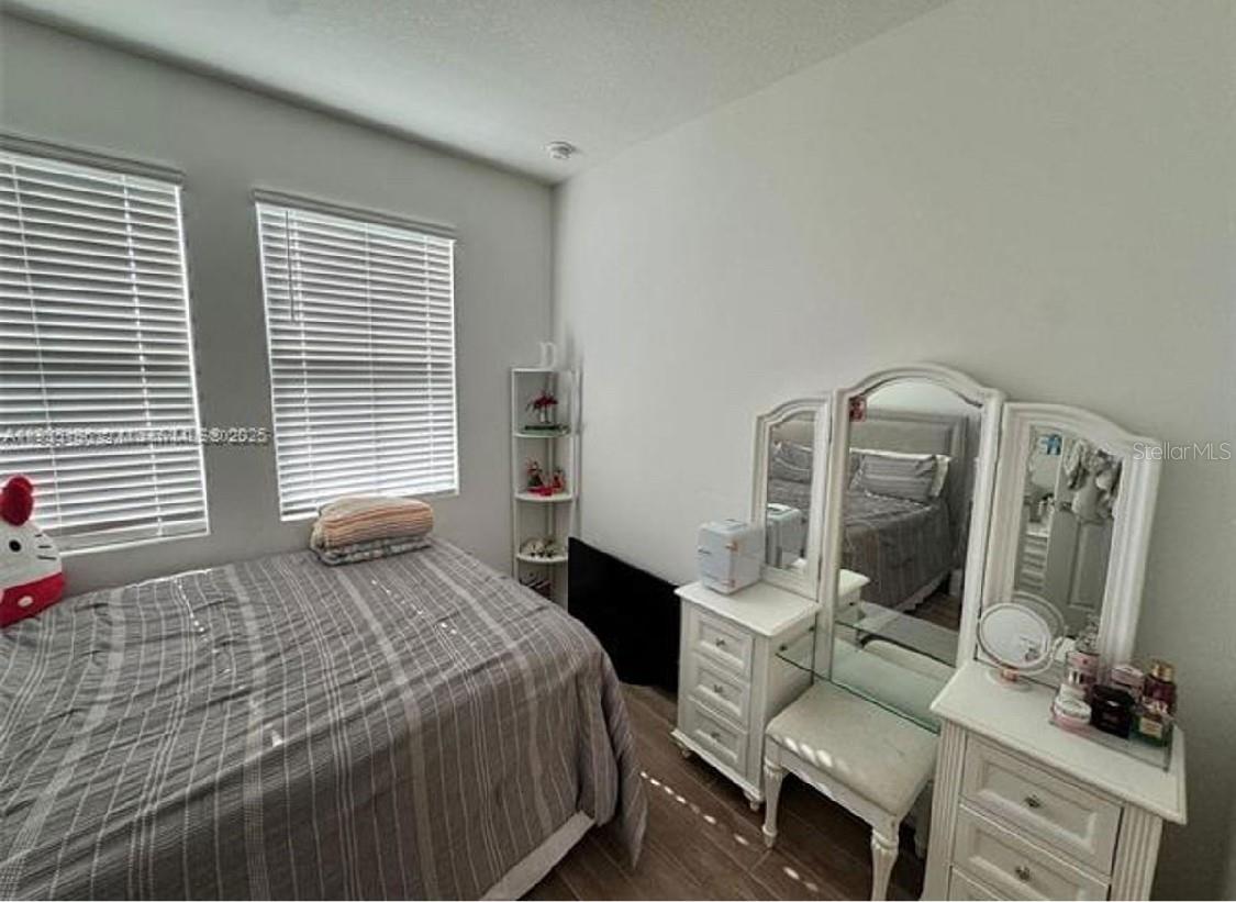 PARKER POINTE SUB - Residential