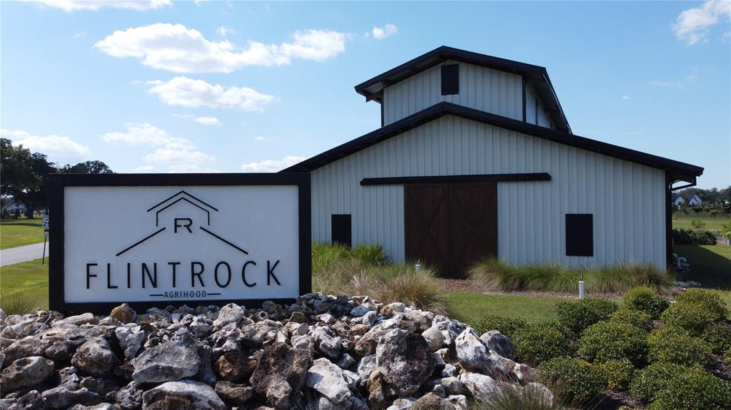 Photo of 5890 SW 124th Way, Archer, FL 32618 (MLS # GC544323)