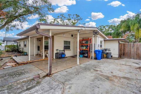 A home in TAMPA