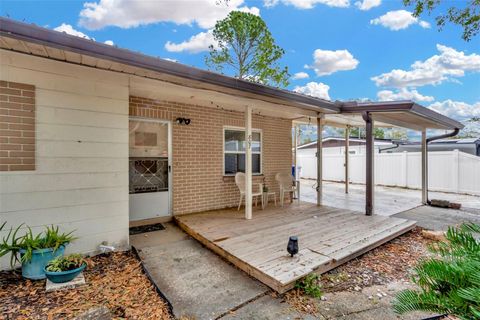 A home in TAMPA